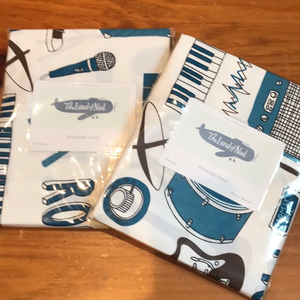 The Land of Nod Musical Theme Bedding Set - Blue and White